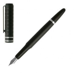 LEVEL STRUCTURE BLACK PLUME HUGO BOSS